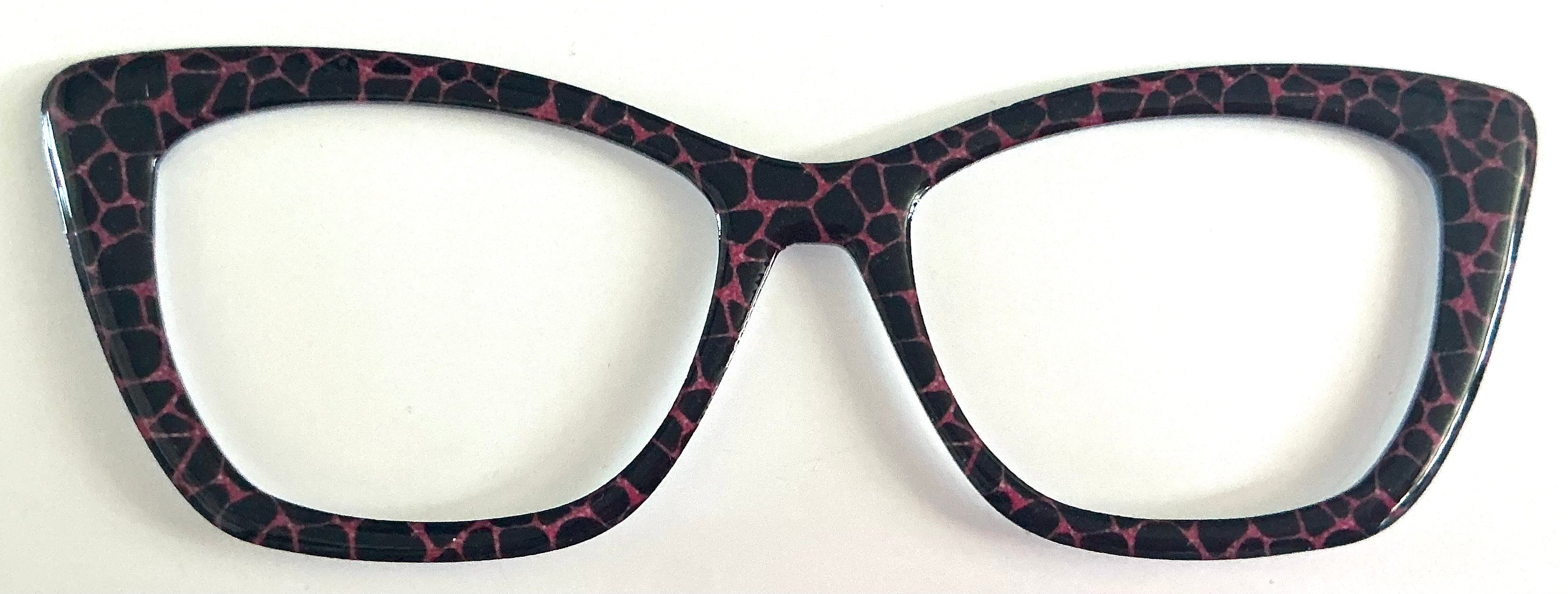 Wanda Topper; pink and black stone pattern