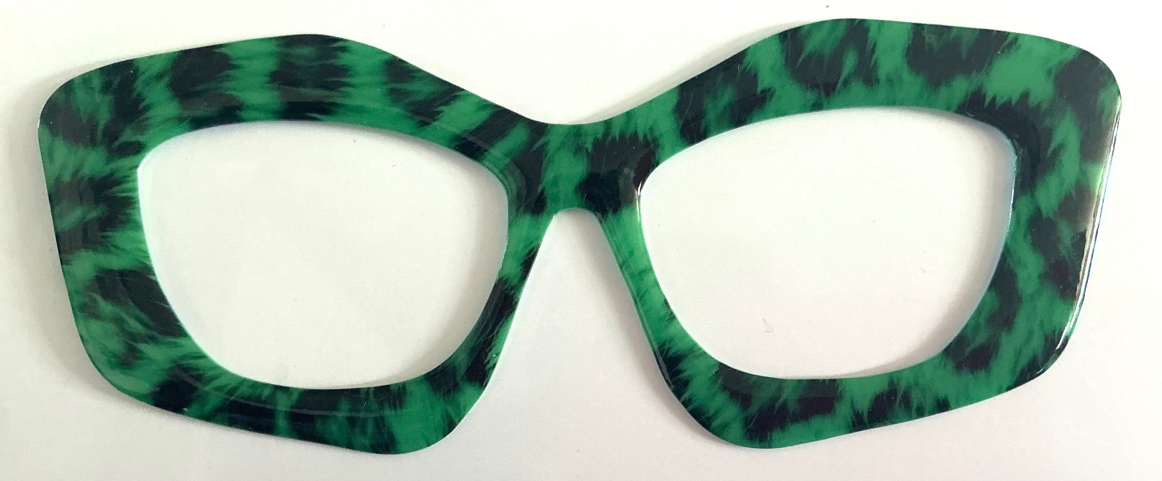 Wanda Topper; Busy Bee; hybrid; green and black animal print
