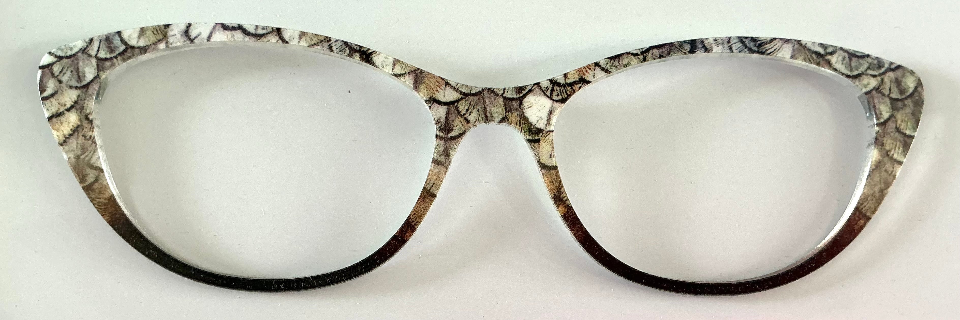 PAIR Ella Topper; moth wings