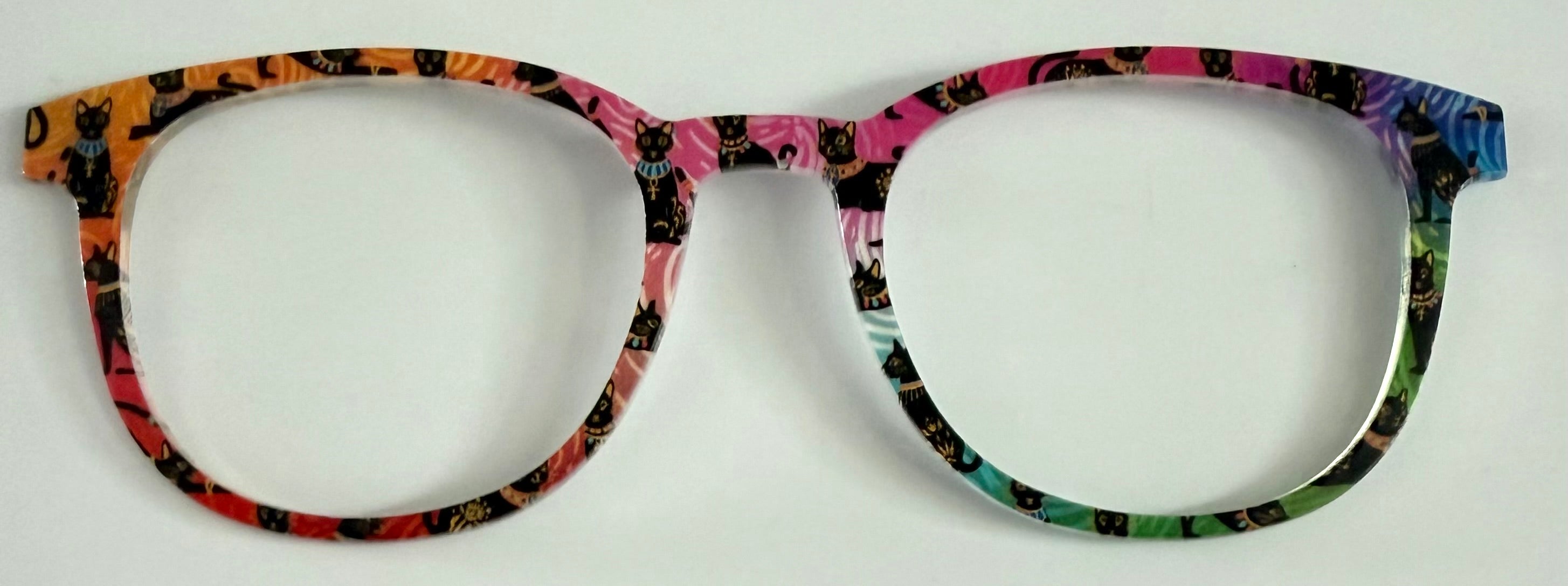 PAIR Reese Topper; black cats on rainbow swirls