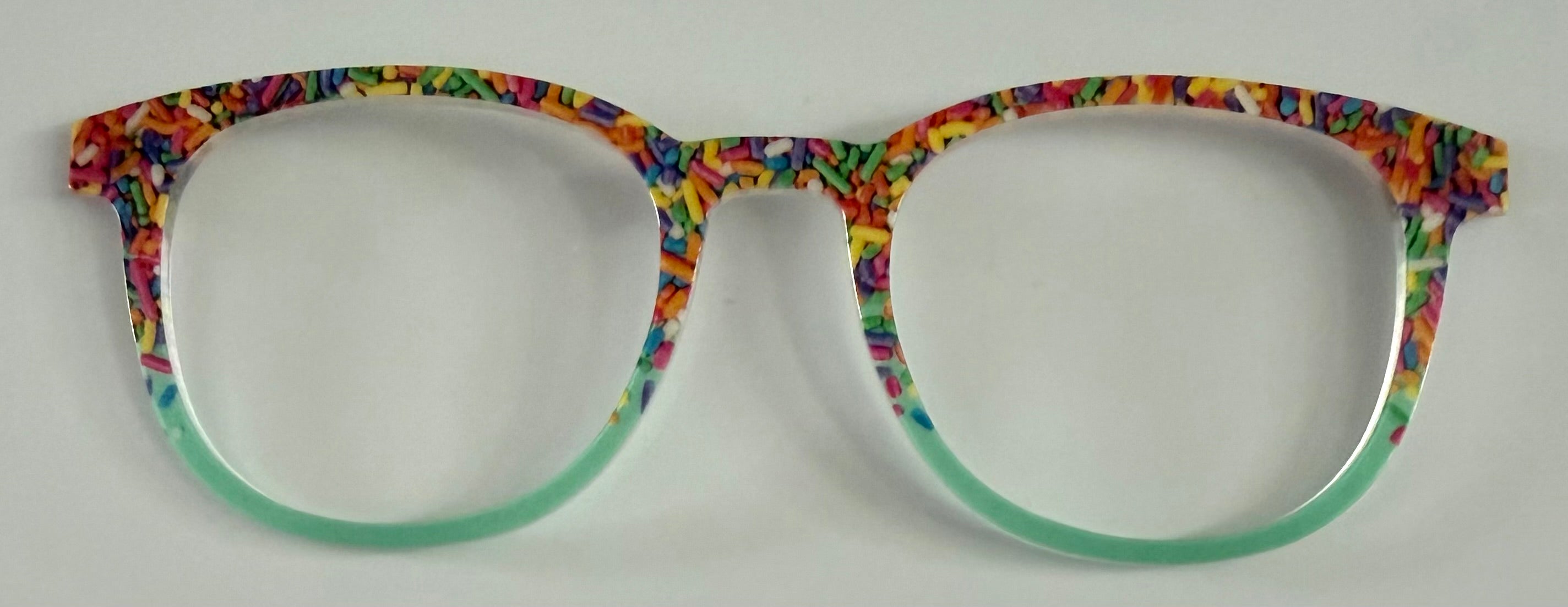 PAIR Reese Topper; sprinkles to light green fade