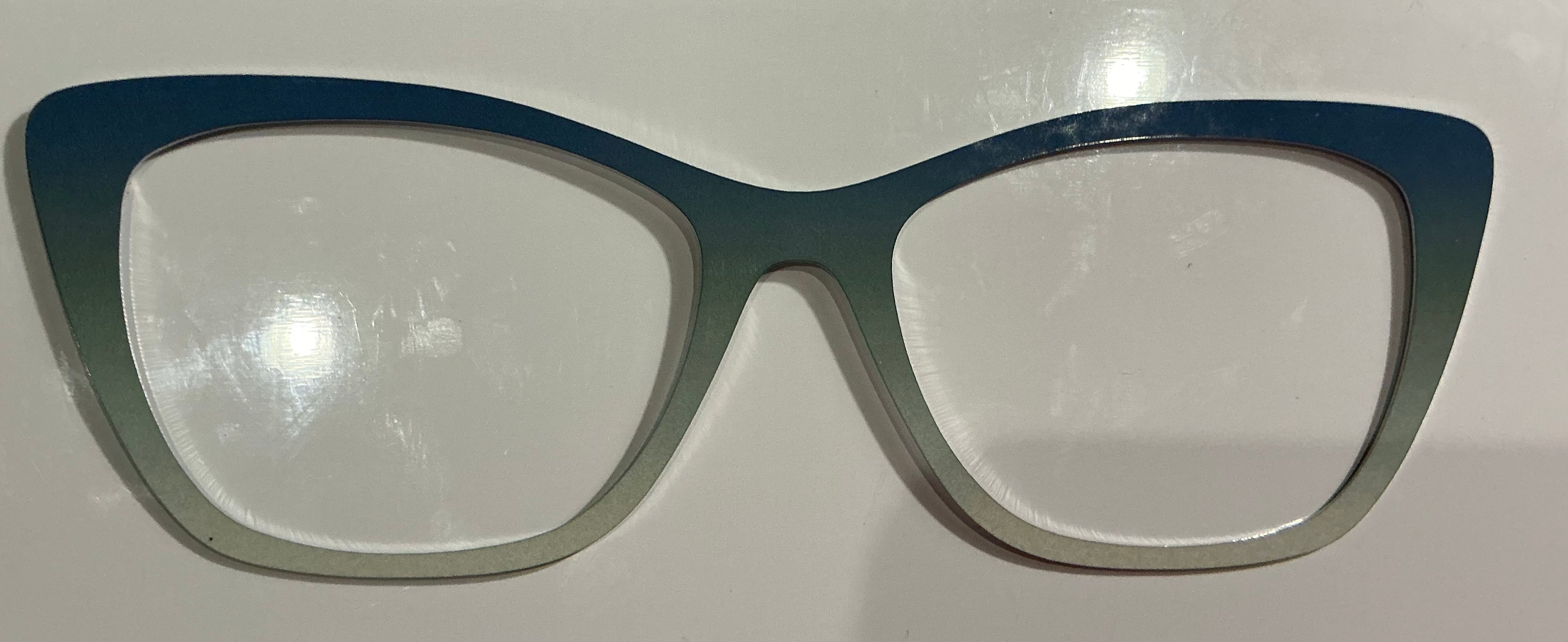 Wanda Topper; Lea's Metal Treasures, blue gradient