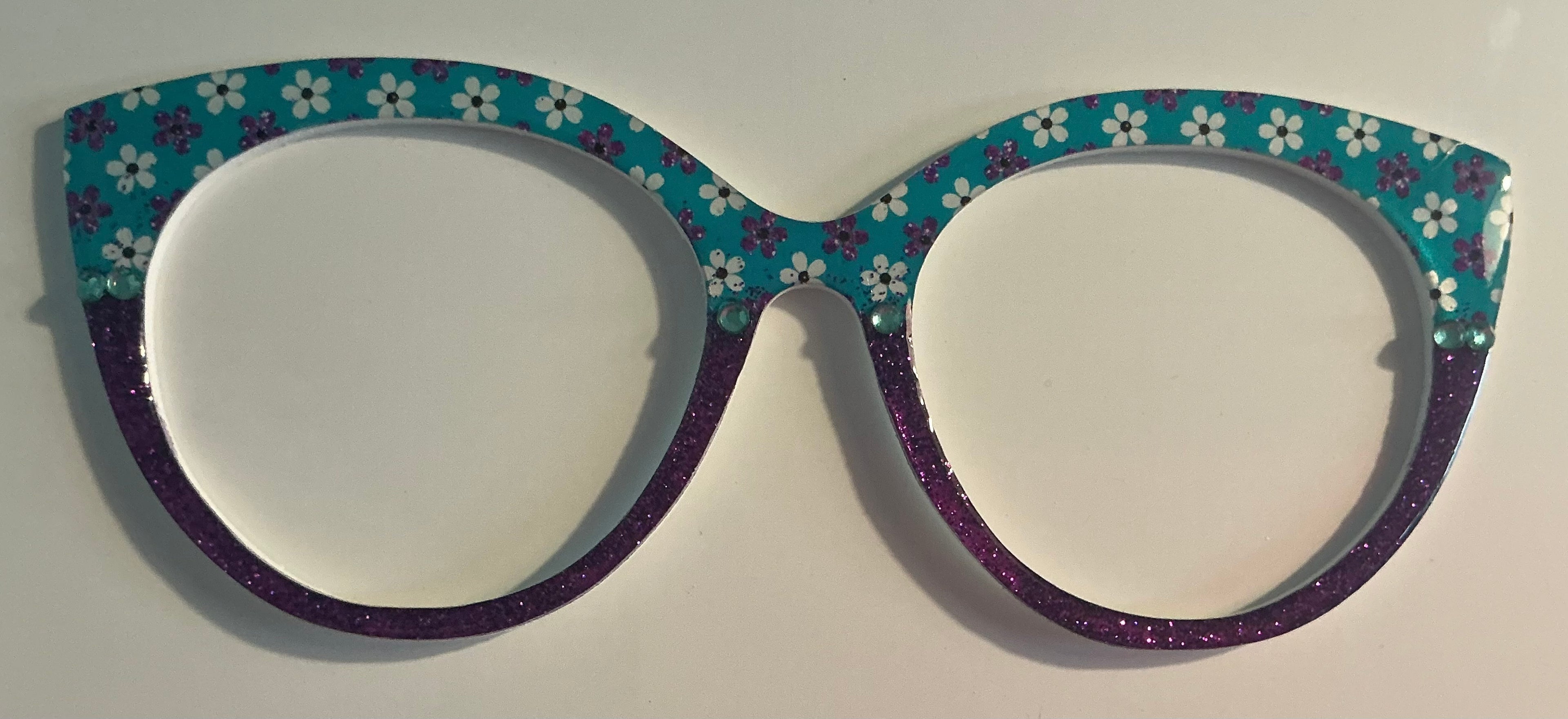 Zuri Topper, purple and white flowers/purple glitter split with embellishments