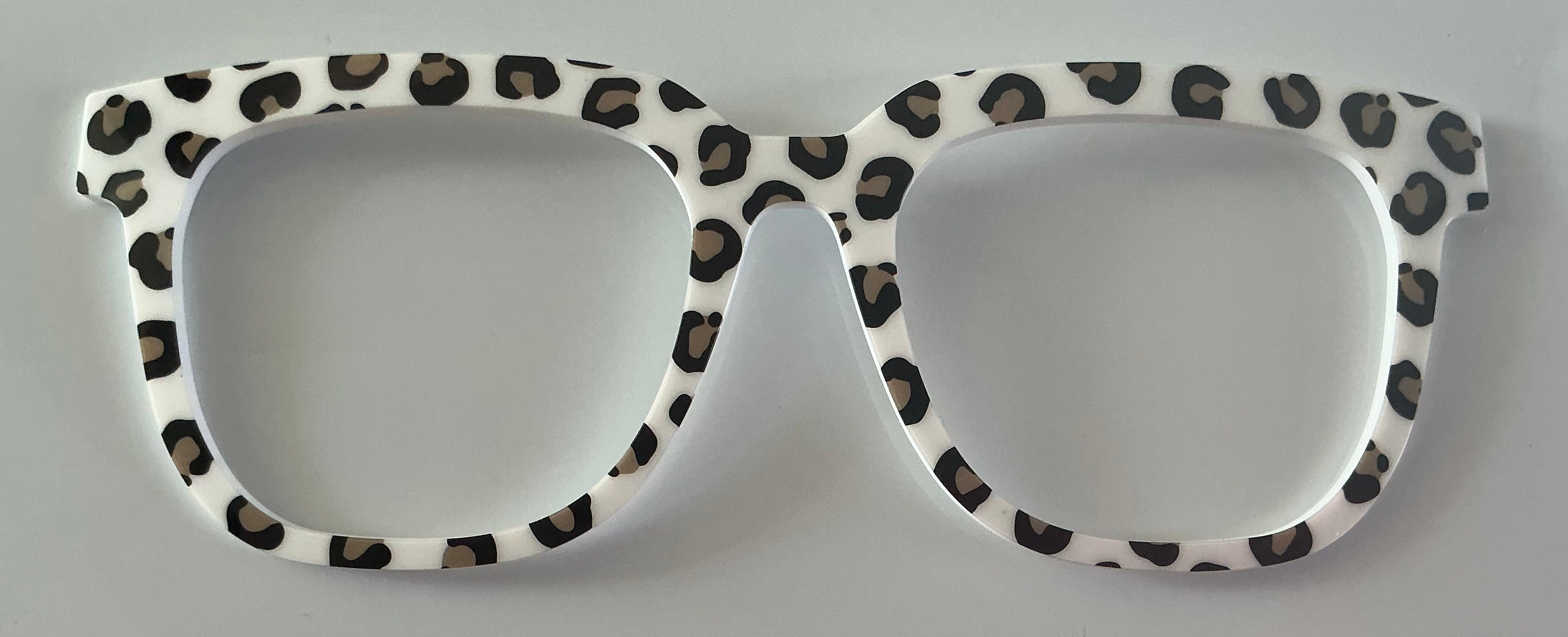 PAIR Payton Topper, animal print on white