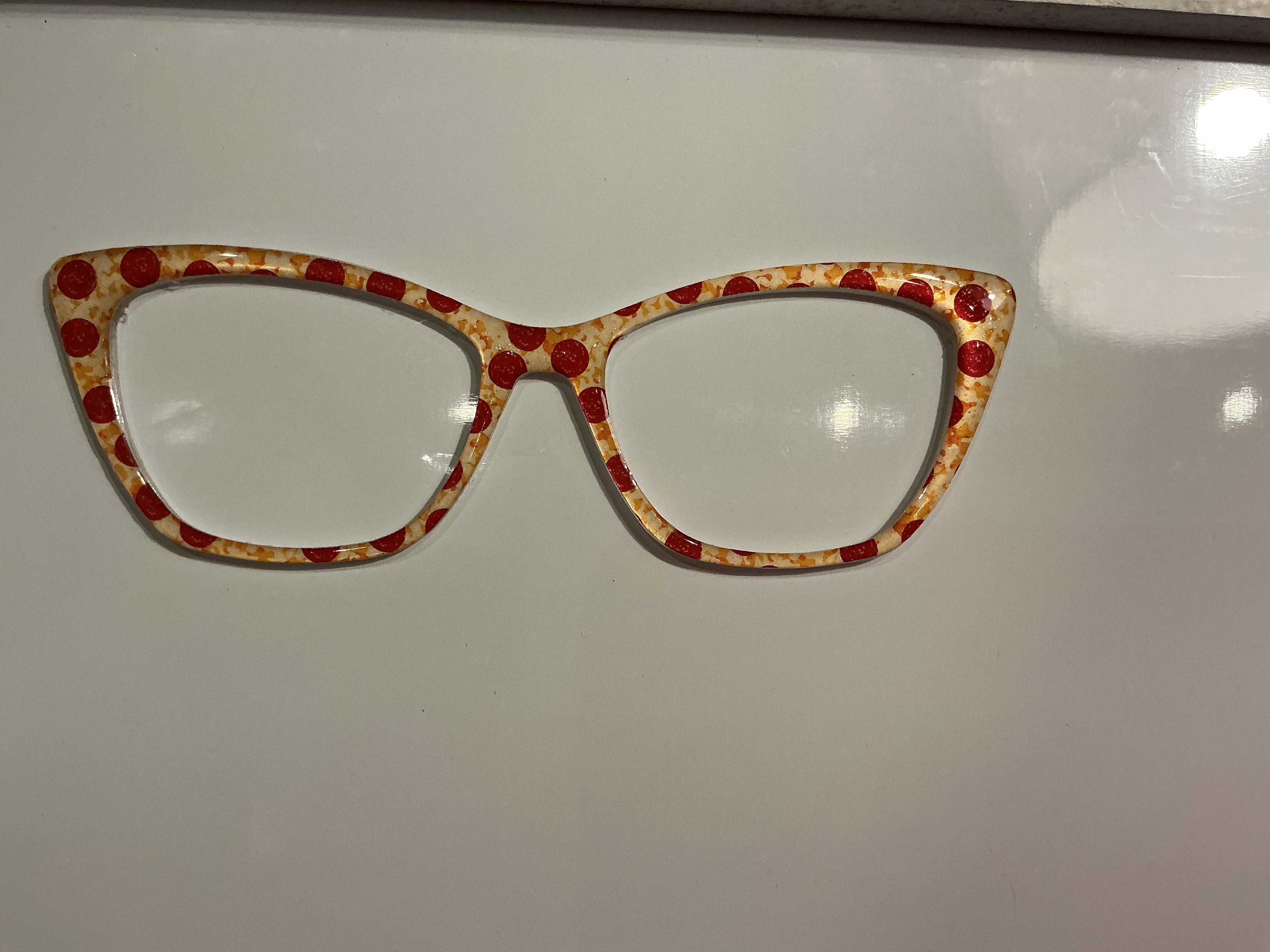 Wanda, red dots on cream