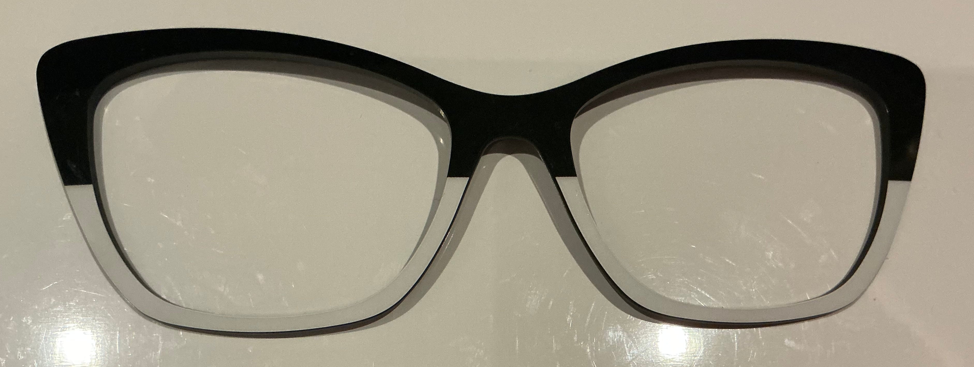 PAIR Wanda Topper, black and white split