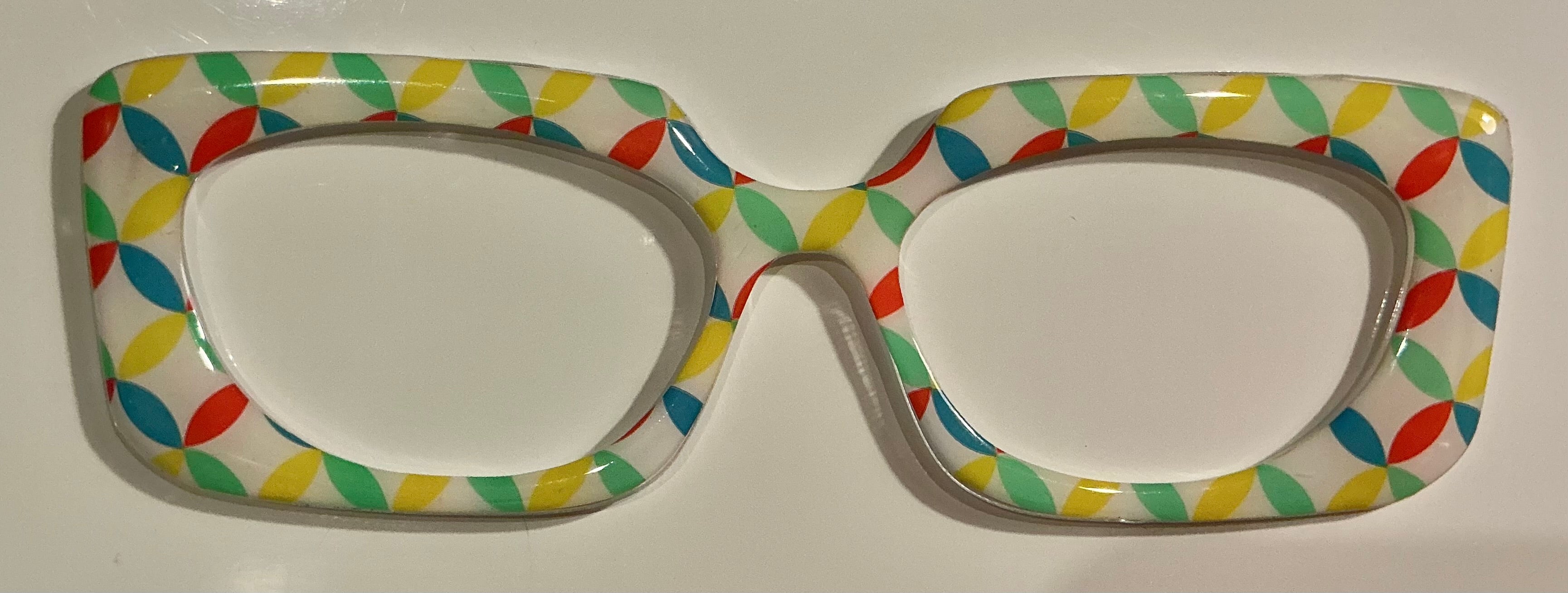 Ella Topper; Jennifer Rose; hybrid; multicolored geometric pattern