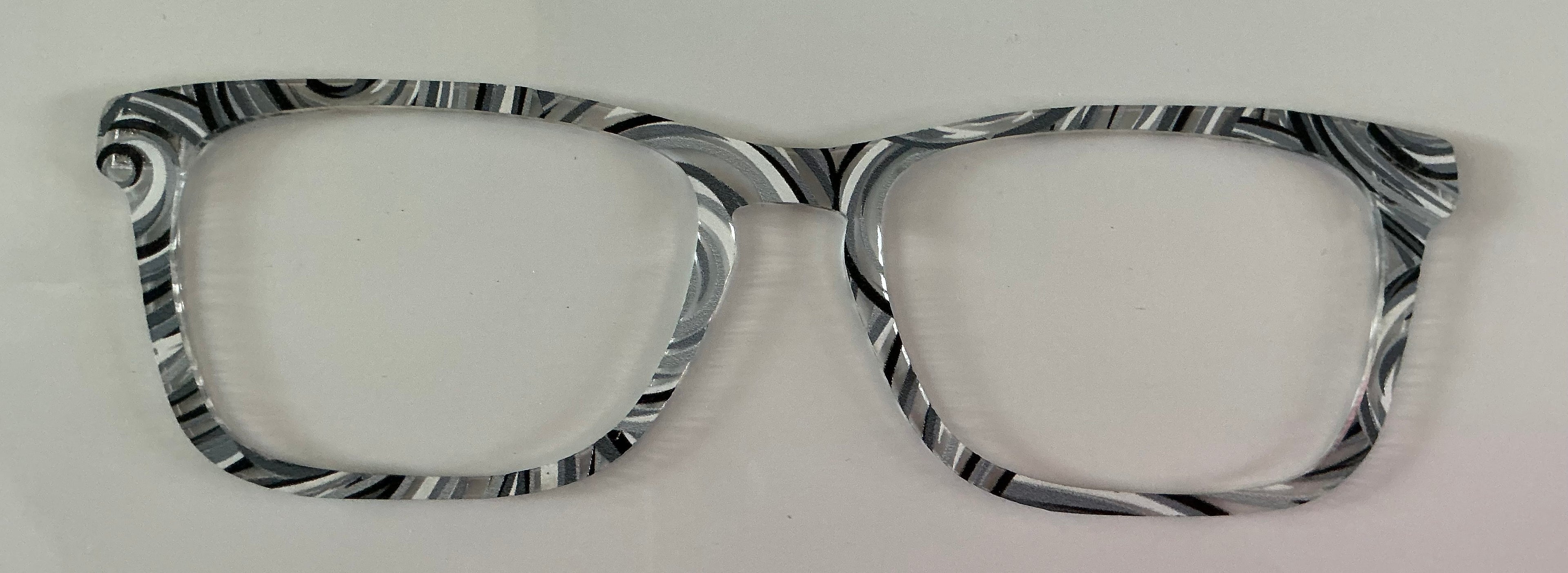 Casper Topper;black/silver/gray/white swirls