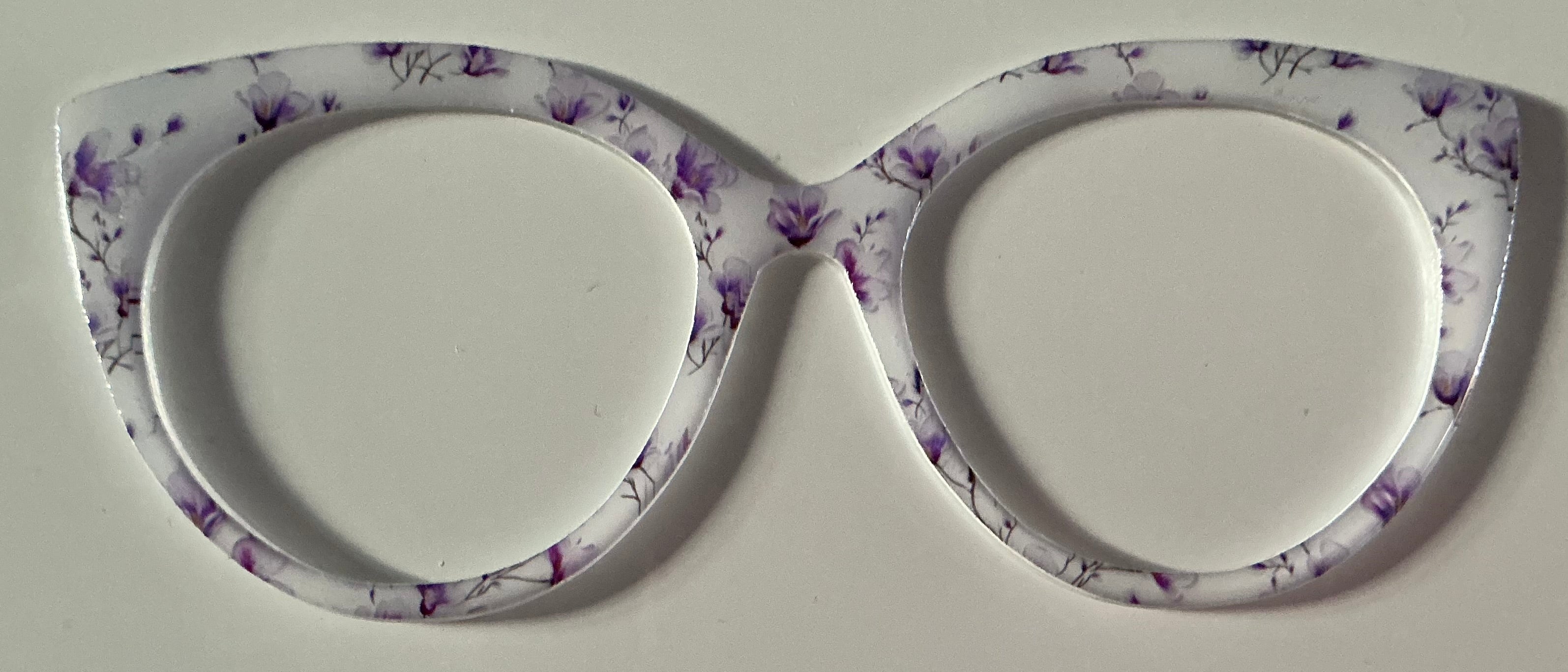 Zuri Topper; Melissa's Magnetic Marvels; purple flowers on white