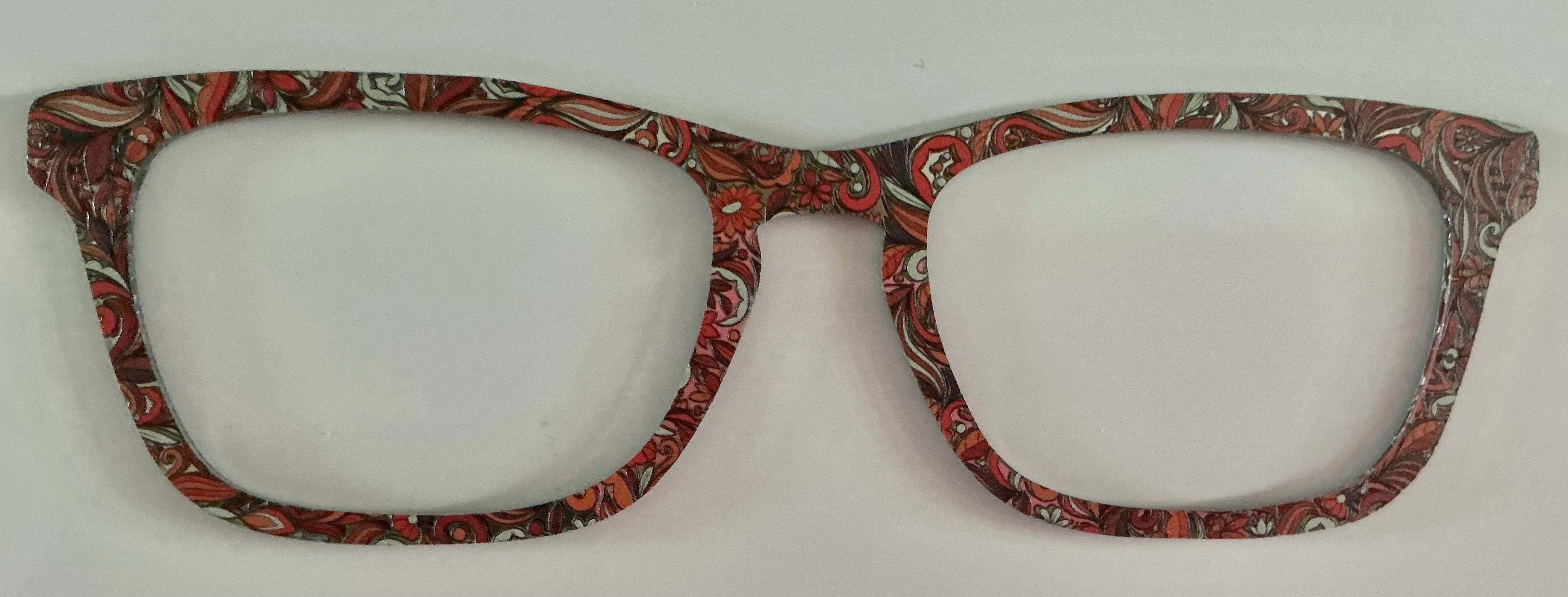 Casper Topper;red and orange paisley