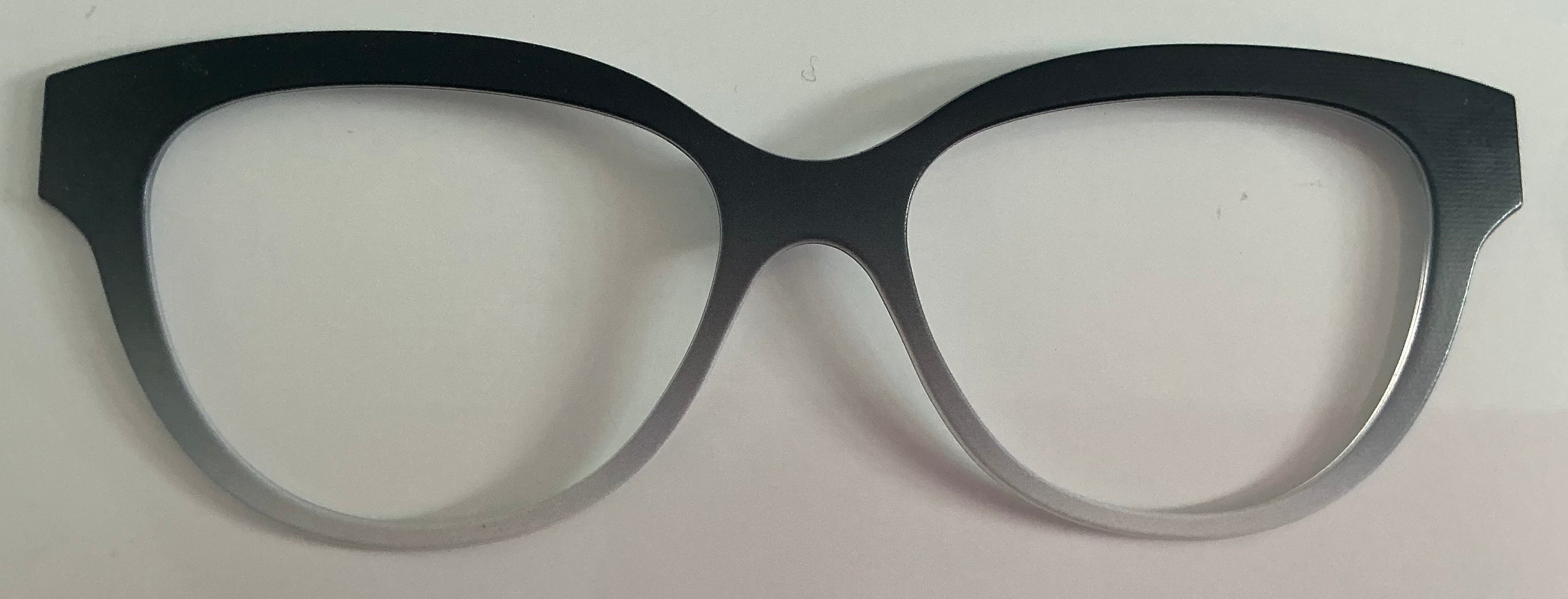 Quinn Topper; Pairtoppers; black to gray gradient