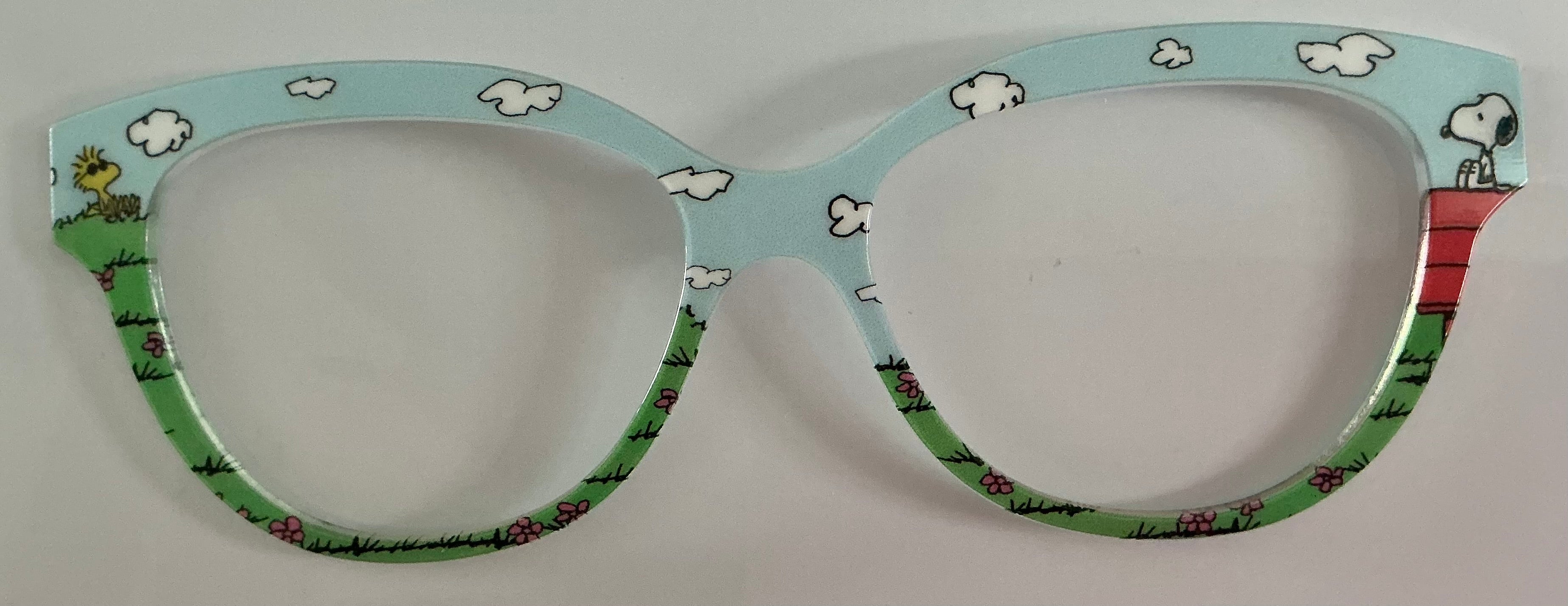 PAIR Premium Quinn Topper; Snoopy Doghouse