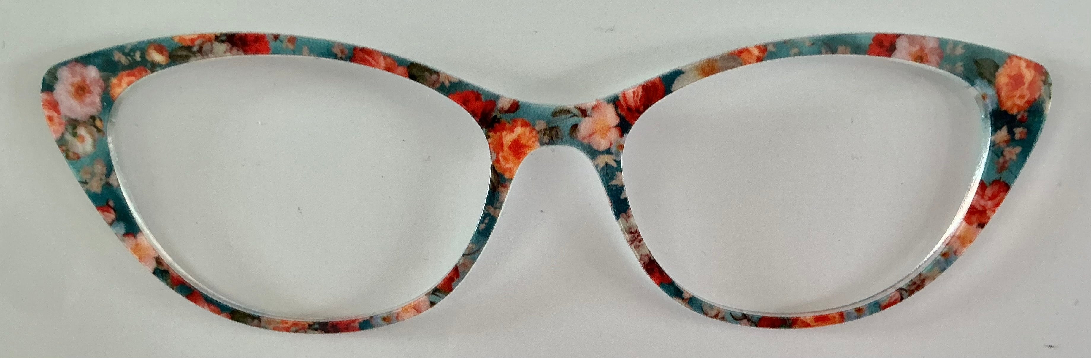 PAIR Ella Topper; red and peach flowers on blue