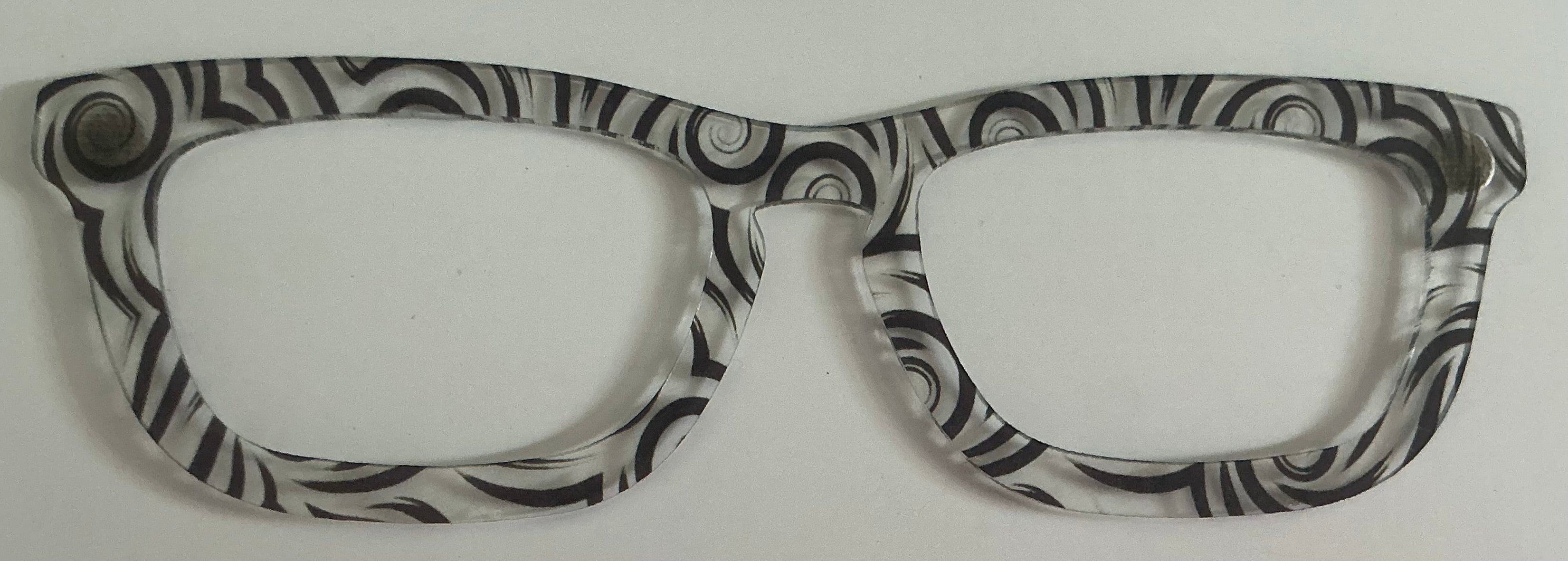 Casper Topper; black swirls on clear