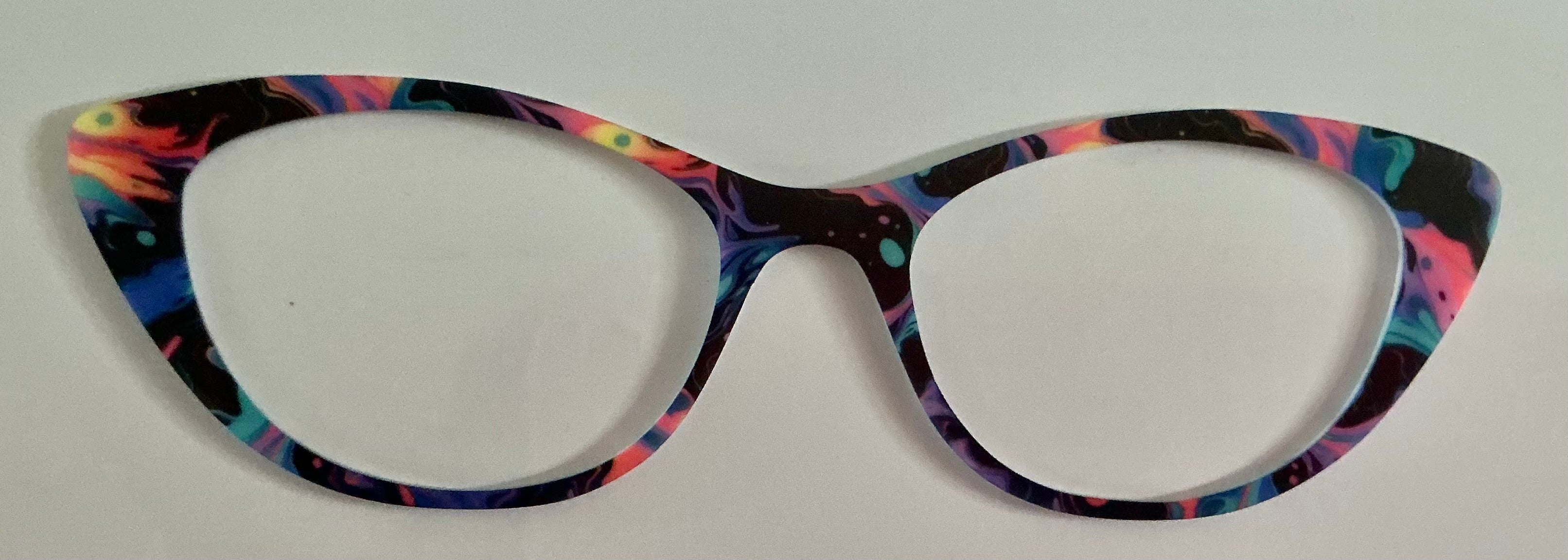 Ella Topper; vibrant tort