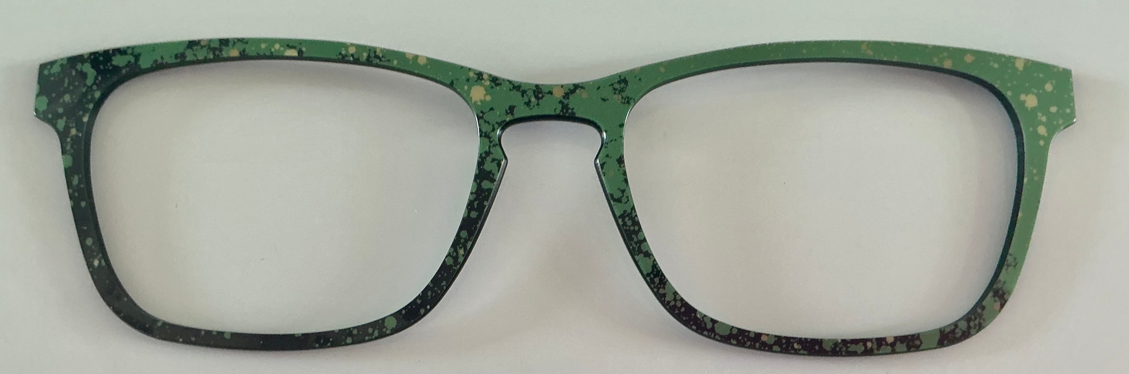 PAIR Casper Topper; green paint splatter