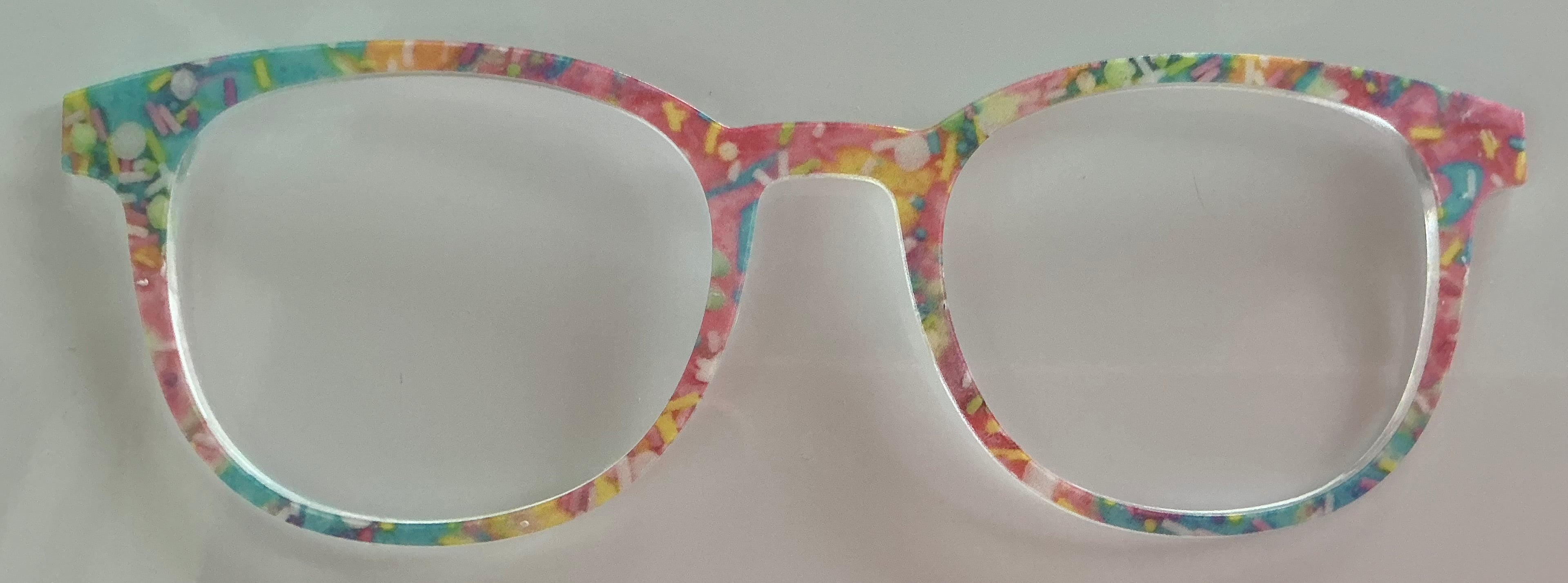 PAIR Reese Topper; multicolored sprinkles