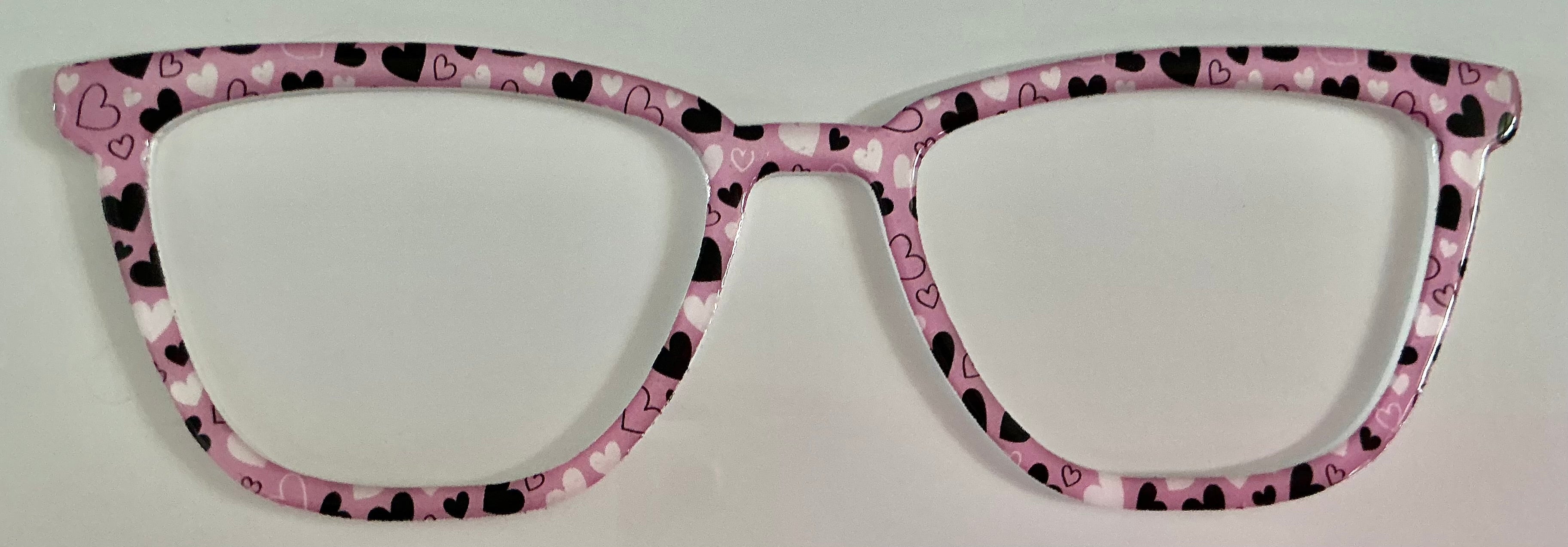 New Izzy Topper; black and white hearts on pink